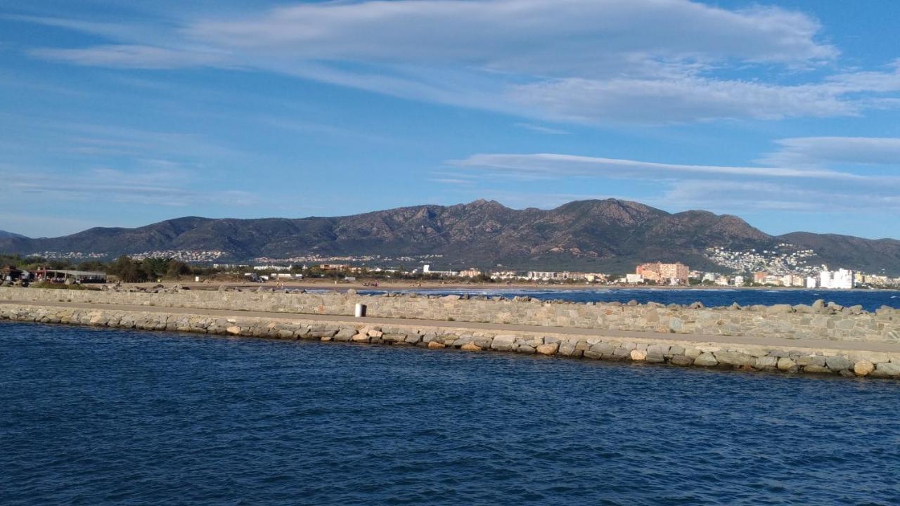 Apartamento Brisa de Mar Ampuriabrava Exterior foto